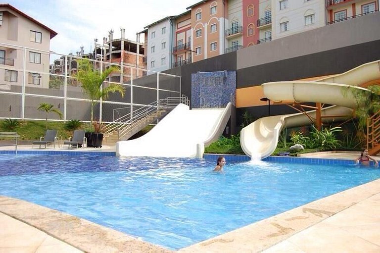 Apto em Rio Quente com ótima área de lazer