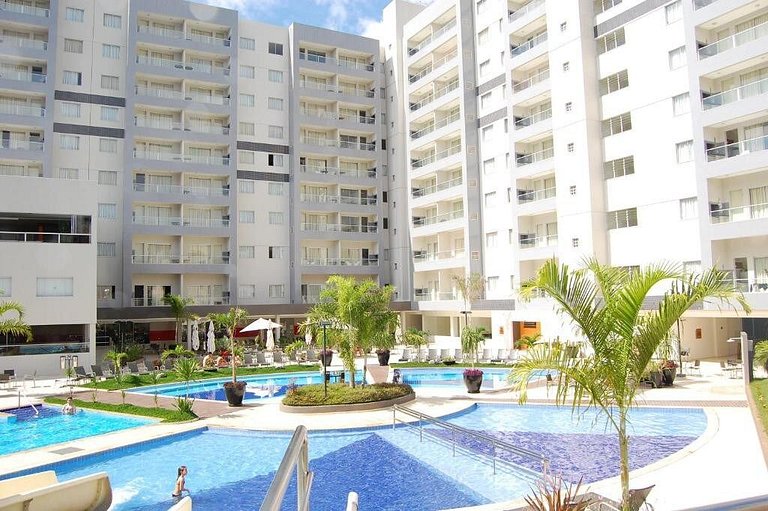 Apto em Rio Quente com ótima área de lazer