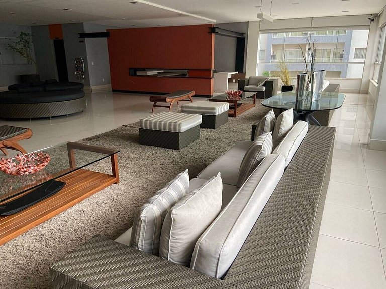 Apto em Rio Quente com ar na sala e suíte