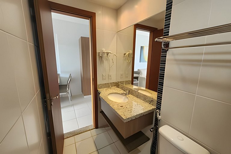 Apto em Rio Quente com ar na sala e suíte