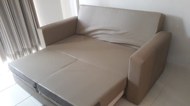 Apto em Rio Quente com ar na sala e suíte