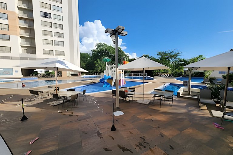 Apto no Park Veredas com acesso ao rio