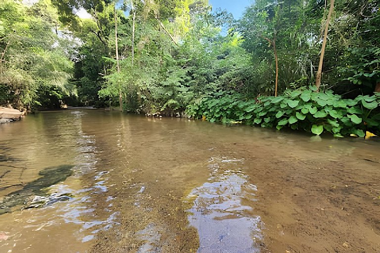 Apto no Park Veredas com acesso ao rio