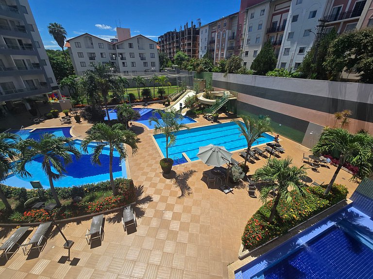 Apto Rio Quente - Ar cond na suíte e vista piscina