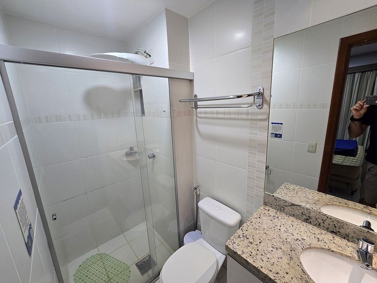 Apto em Rio Quente com linda vista pras piscinas