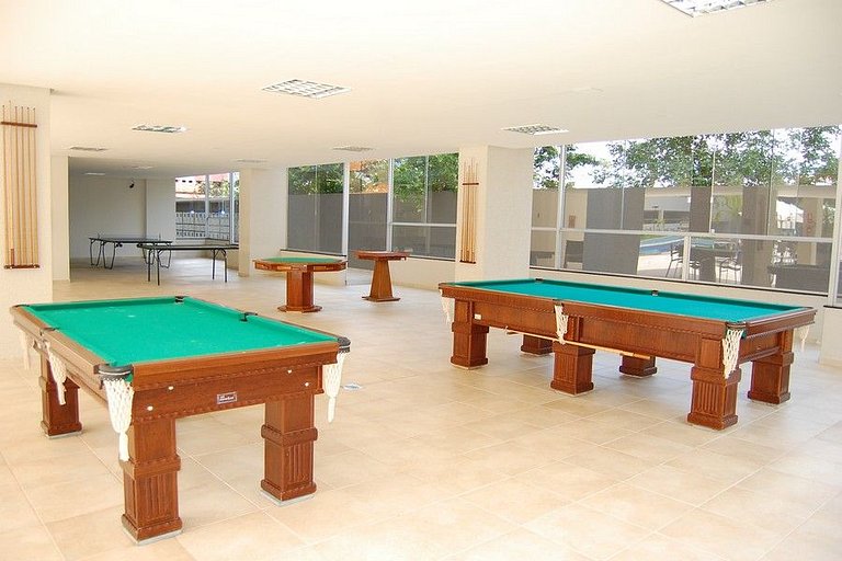 Apto Rio Quente - Vista piscina e ar cond na suíte