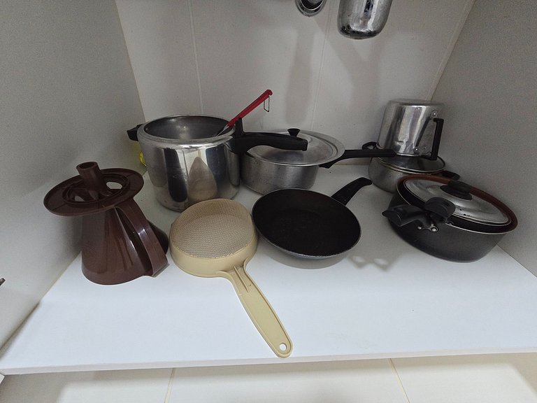 Apto em Rio Quente com ar na sala e suíte