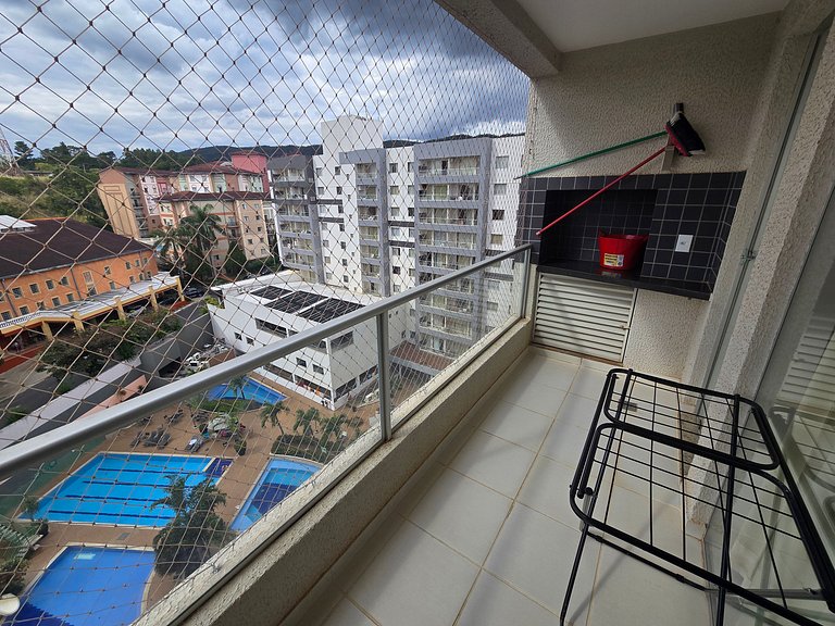 Apto em Rio Quente com linda vista pras piscinas